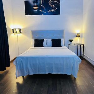 Central Cozy Suite